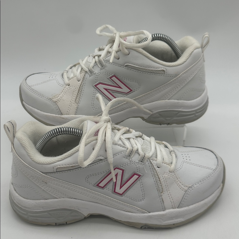 New Balance 608v3 Women's Running Walking Athletic Shoes Size 9 White Pink